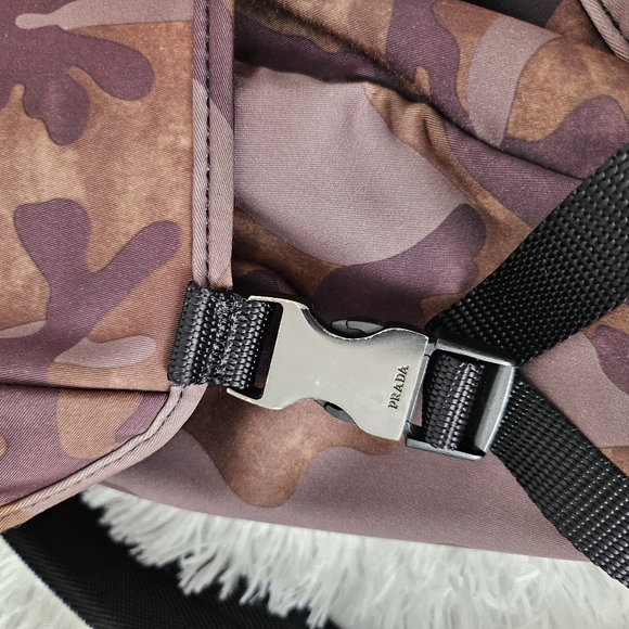 Prada camouflage backpack - Picture 4 of 6